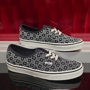 Vans Authentic Checker Dot Black Sneakers Men’s 6 Women’s 7.5 New